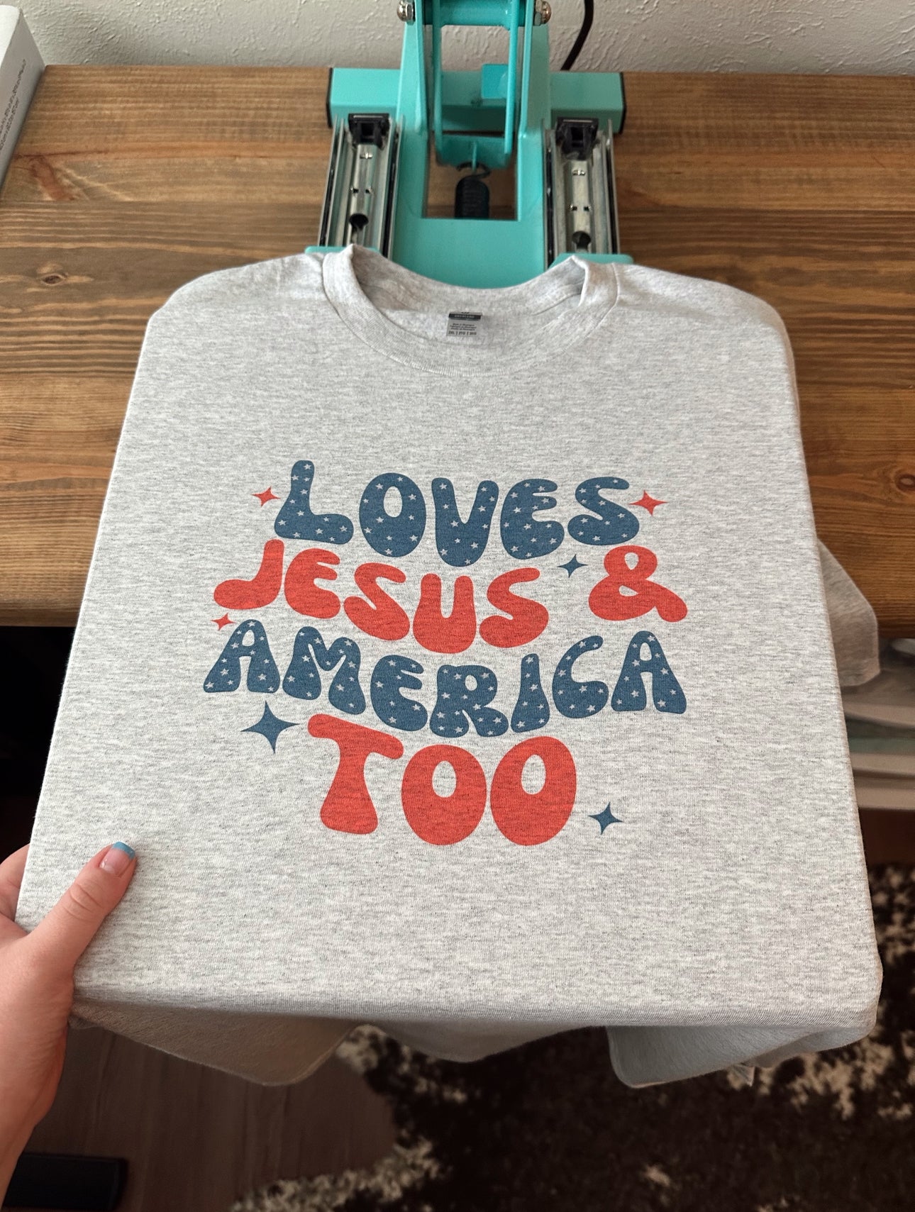 Love Jesus & America